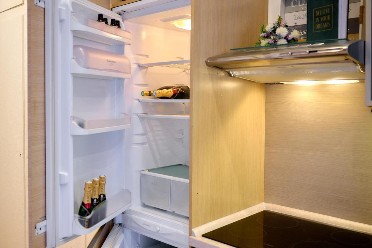 Boutique Apartment La Lavande Free Parking 10 Min Walk Nizza Kültér fotó
